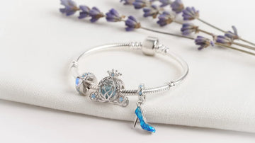 Armband mit Charms Set MIDNIGHT MAGIC mit Kürbis-Kutsche, Schuh und Mondlicht-Herz Clipper aus 925 Sterling-Silber
