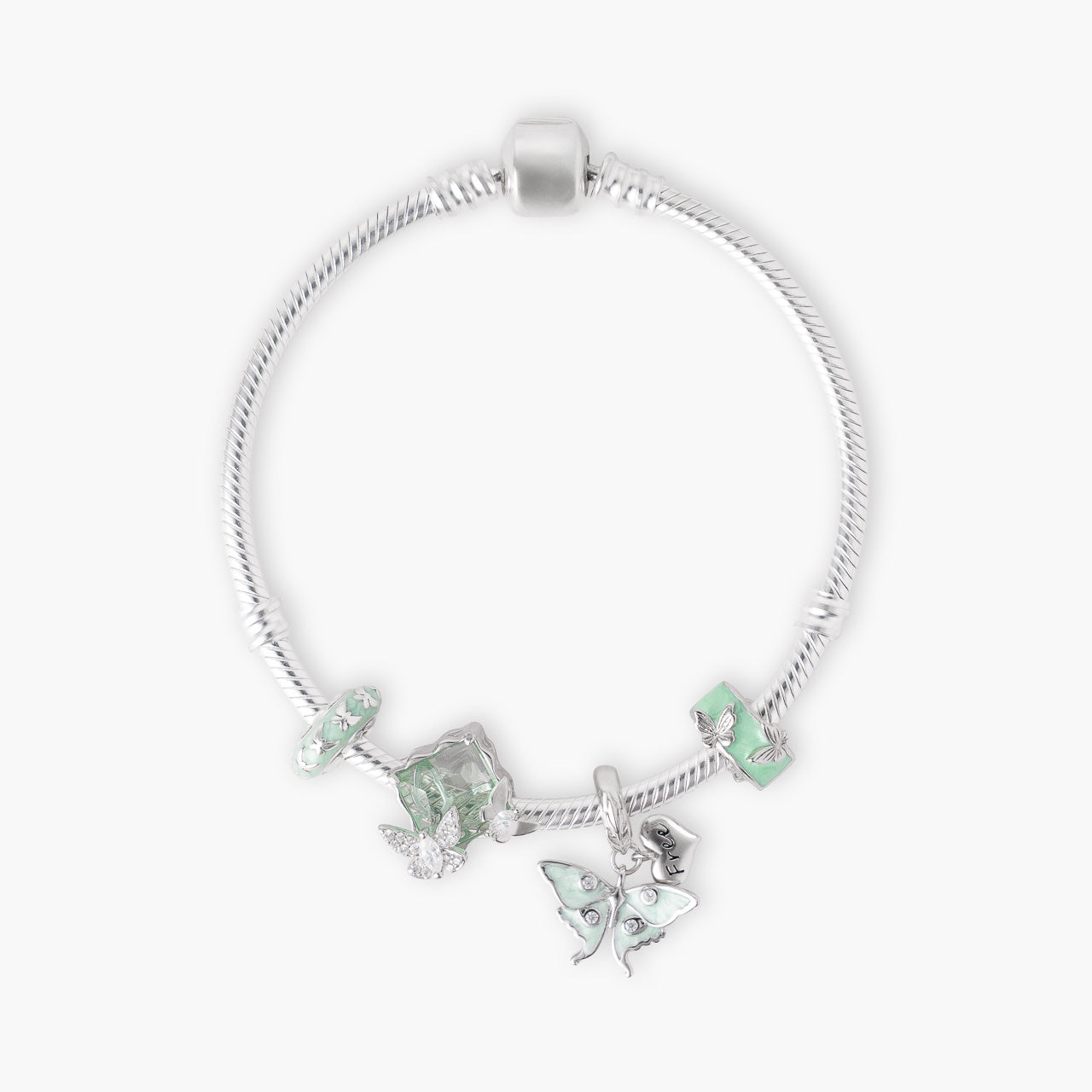 Armband mit Charms Set MINT WINGS aus 925 Sterling-Silber, Flatlay – Charmerie – erhältlich in 17 cm, 18 cm, 19 cm und 20 cm