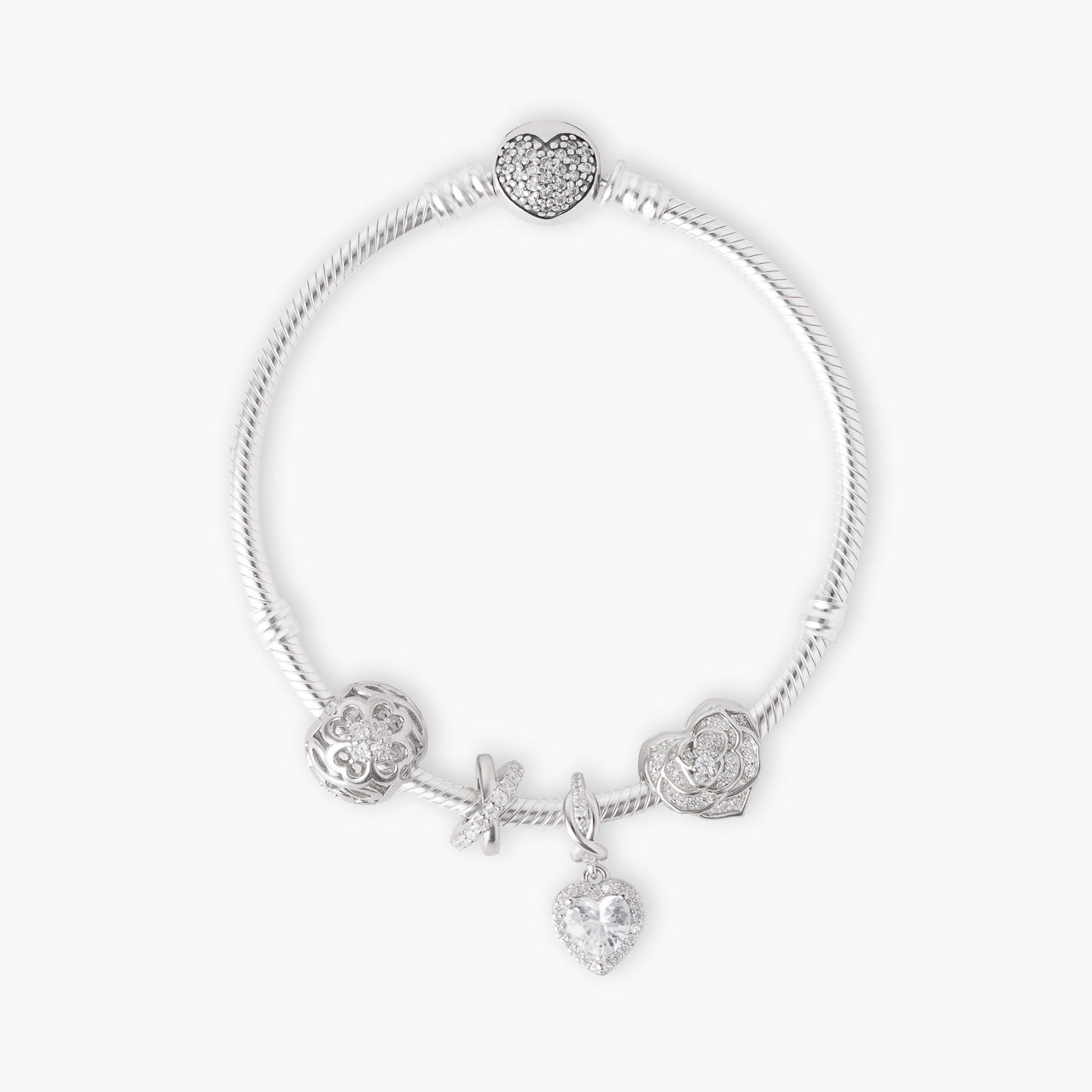 Armband mit Charms Set SHINE BRIGHT aus 925 Sterling-Silber, Flatlay – Charmerie – erhältlich in 17 cm, 18 cm, 19 cm und 20 cm