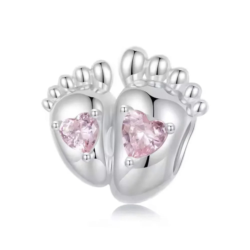 Babyfüße Charm mit rosa Herzen aus 925 Sterling-Silber – Charmerie