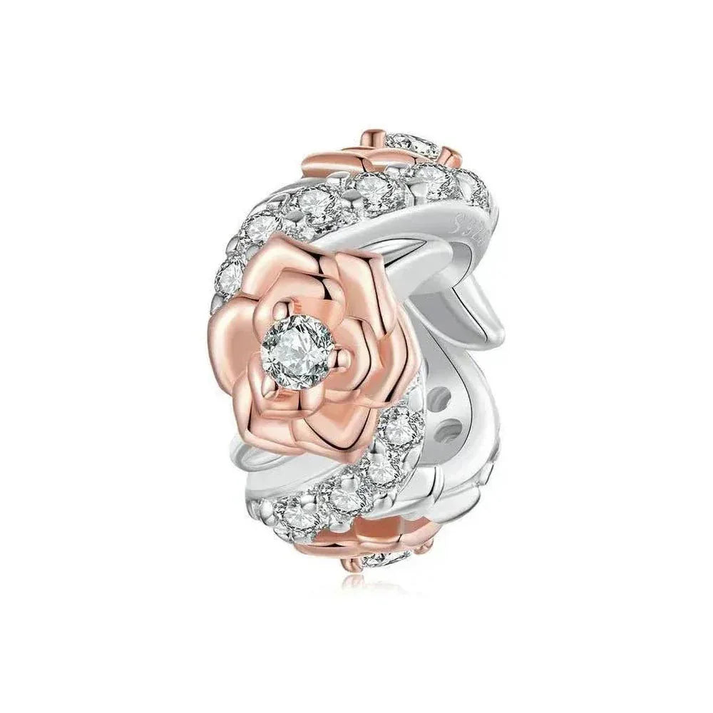 Kleiner Rosenblüten Charm mit Roségold aus 925 Sterling-Silber – Charmerie